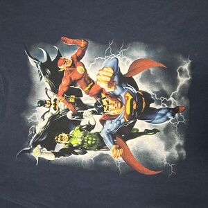 (C) Justice League Grapic Tee